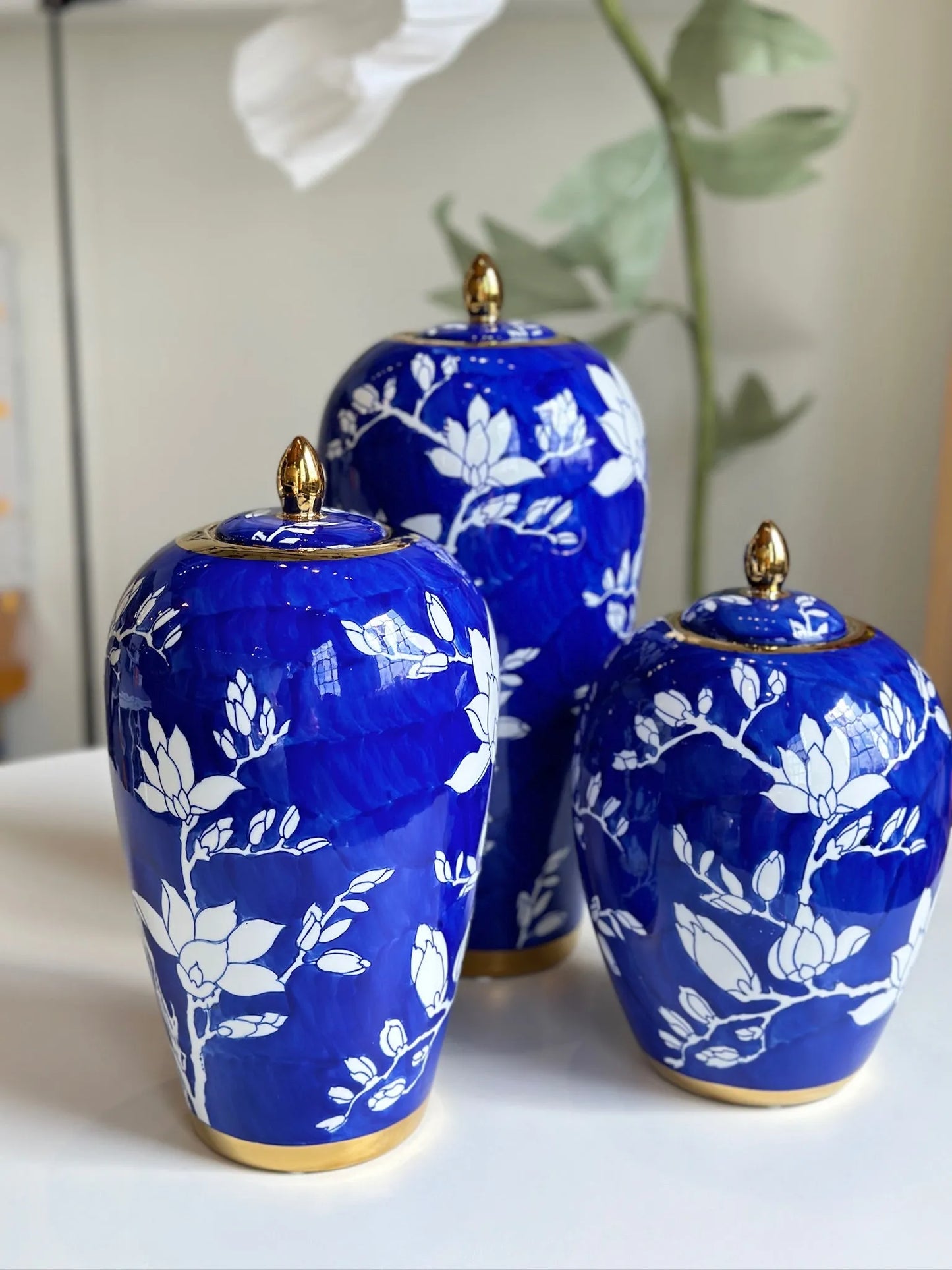 Midnight Garden Gilded Vase - Mellow