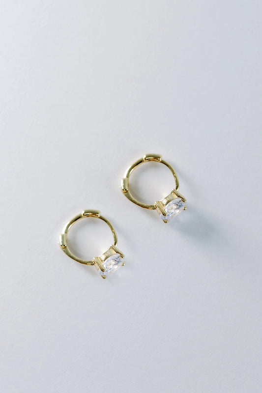 Crystal Solitaire Huggies - Mellow