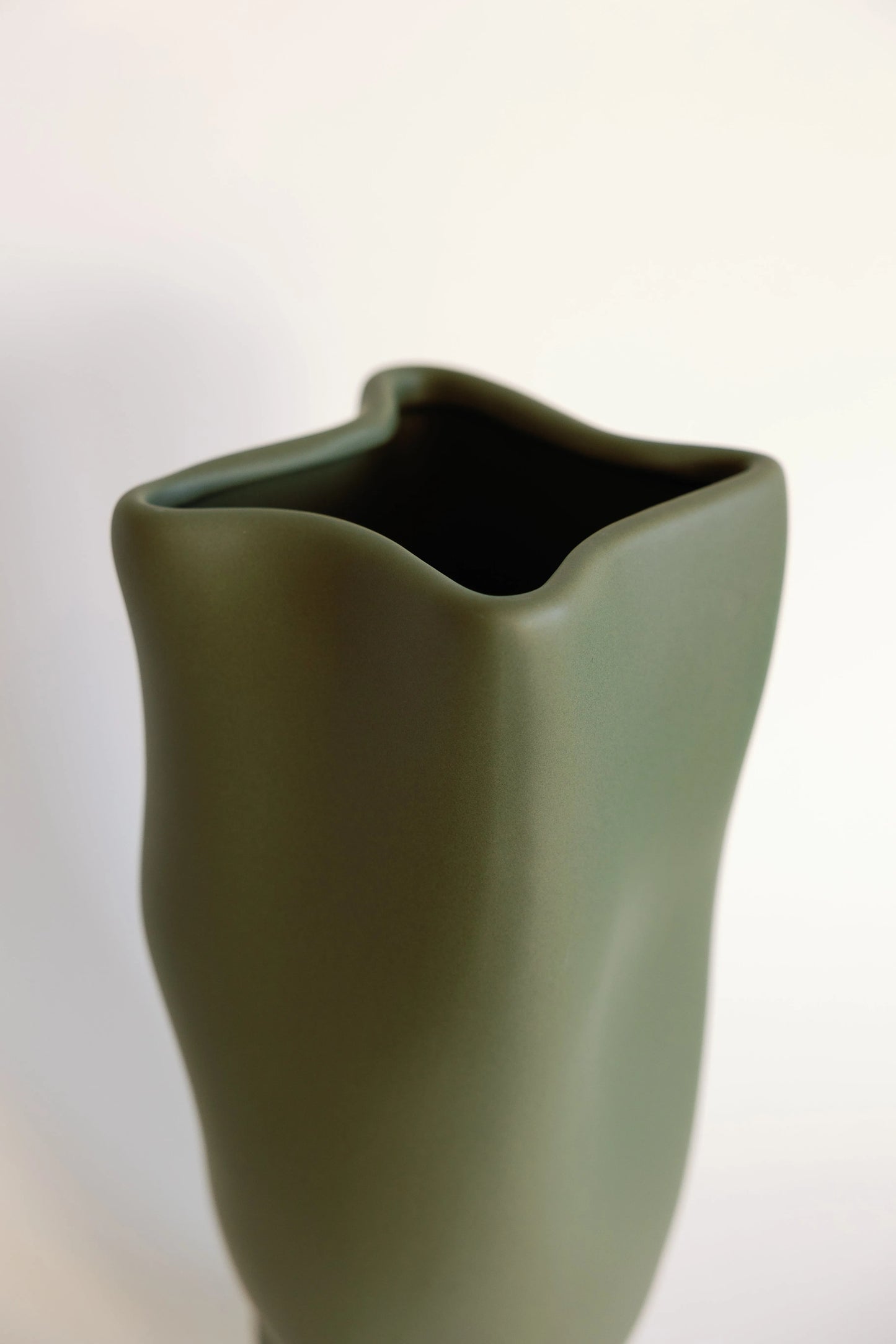 Olive Ripple Vase - Mellow