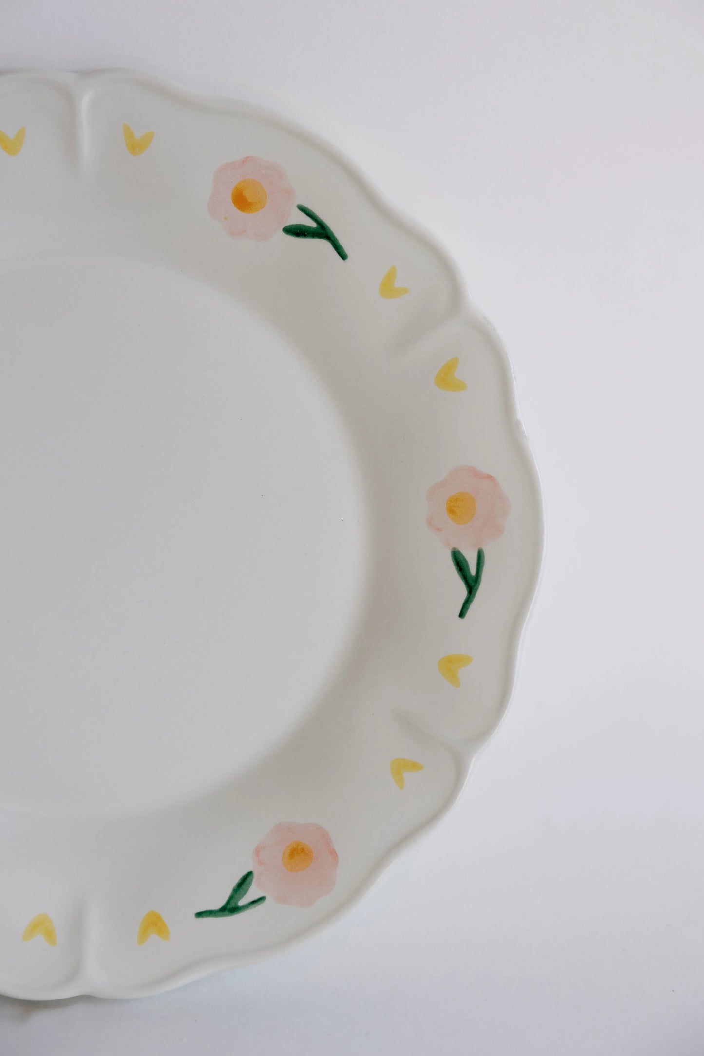 Coquette Picnic Plate - Mellow