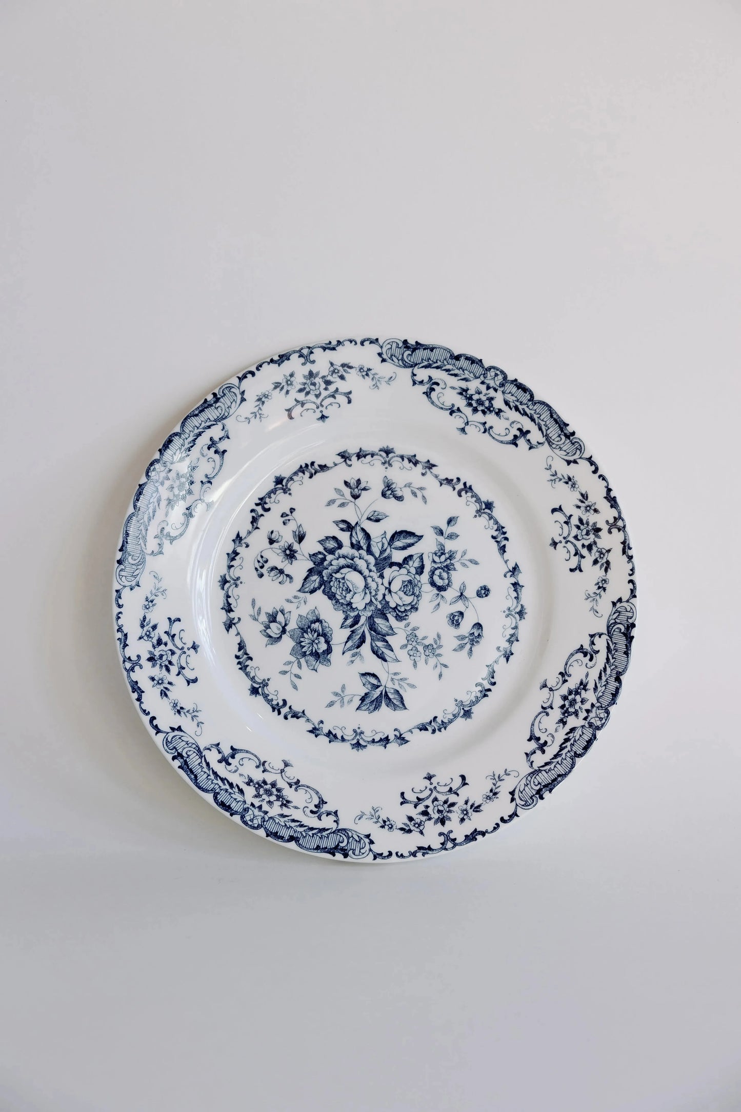 Chantilly Accent Dish (Large) - Mellow