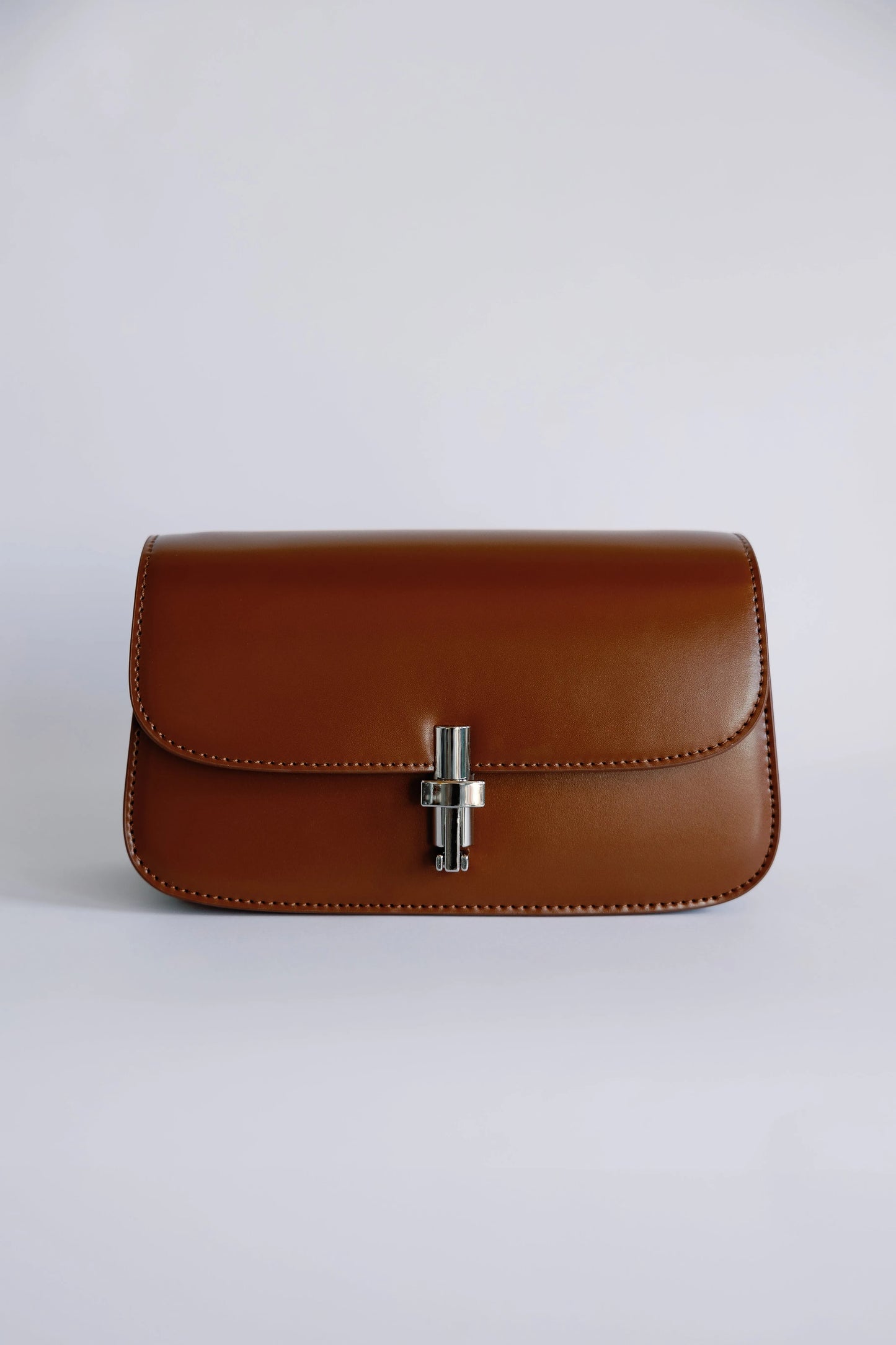 T-Bar Leather Clutch - Mellow