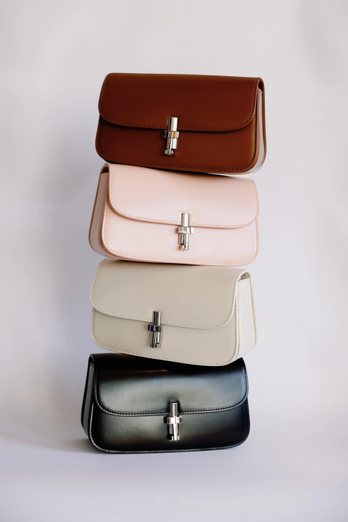 T-Bar Leather Clutch - Mellow