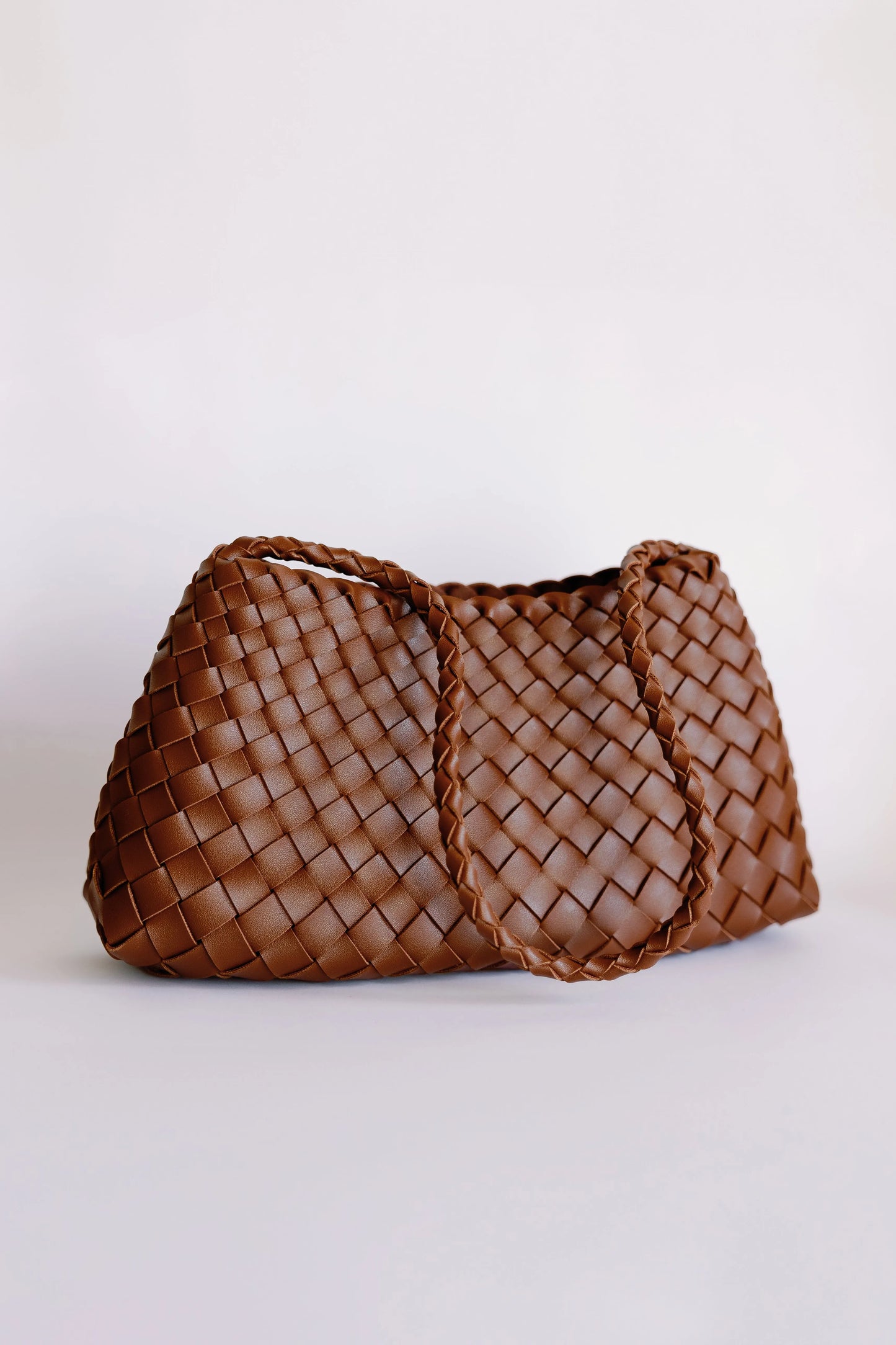 The Woven Leather Clutch - Mellow