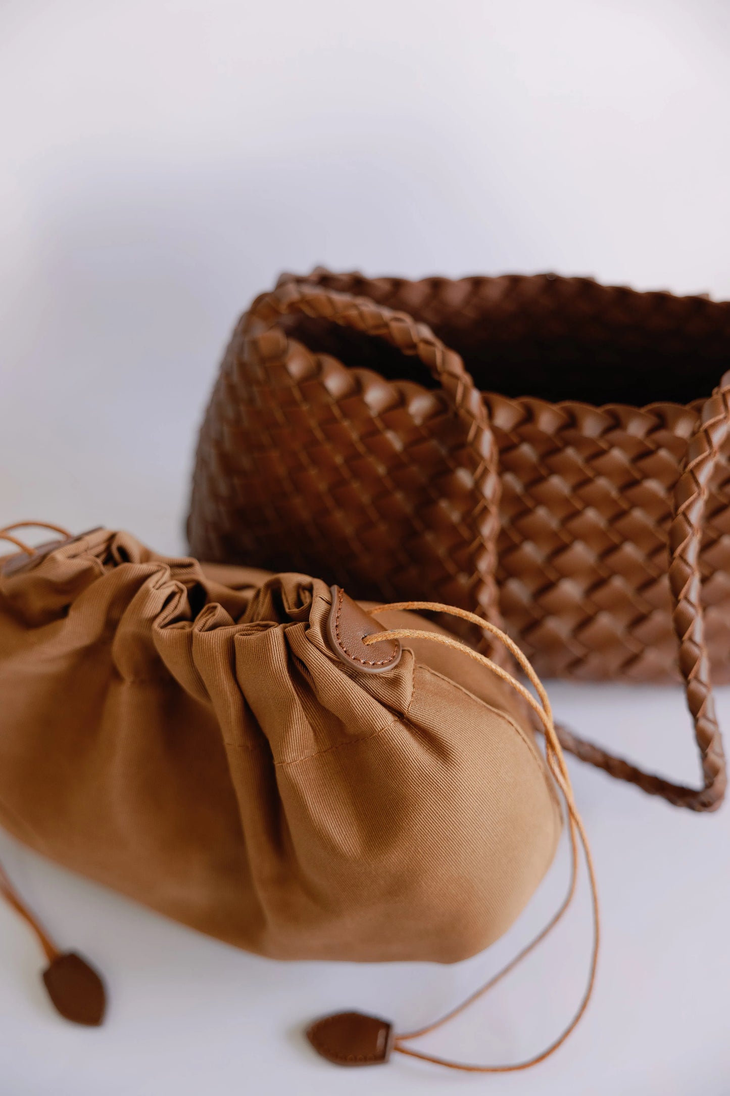 The Woven Leather Clutch - Mellow