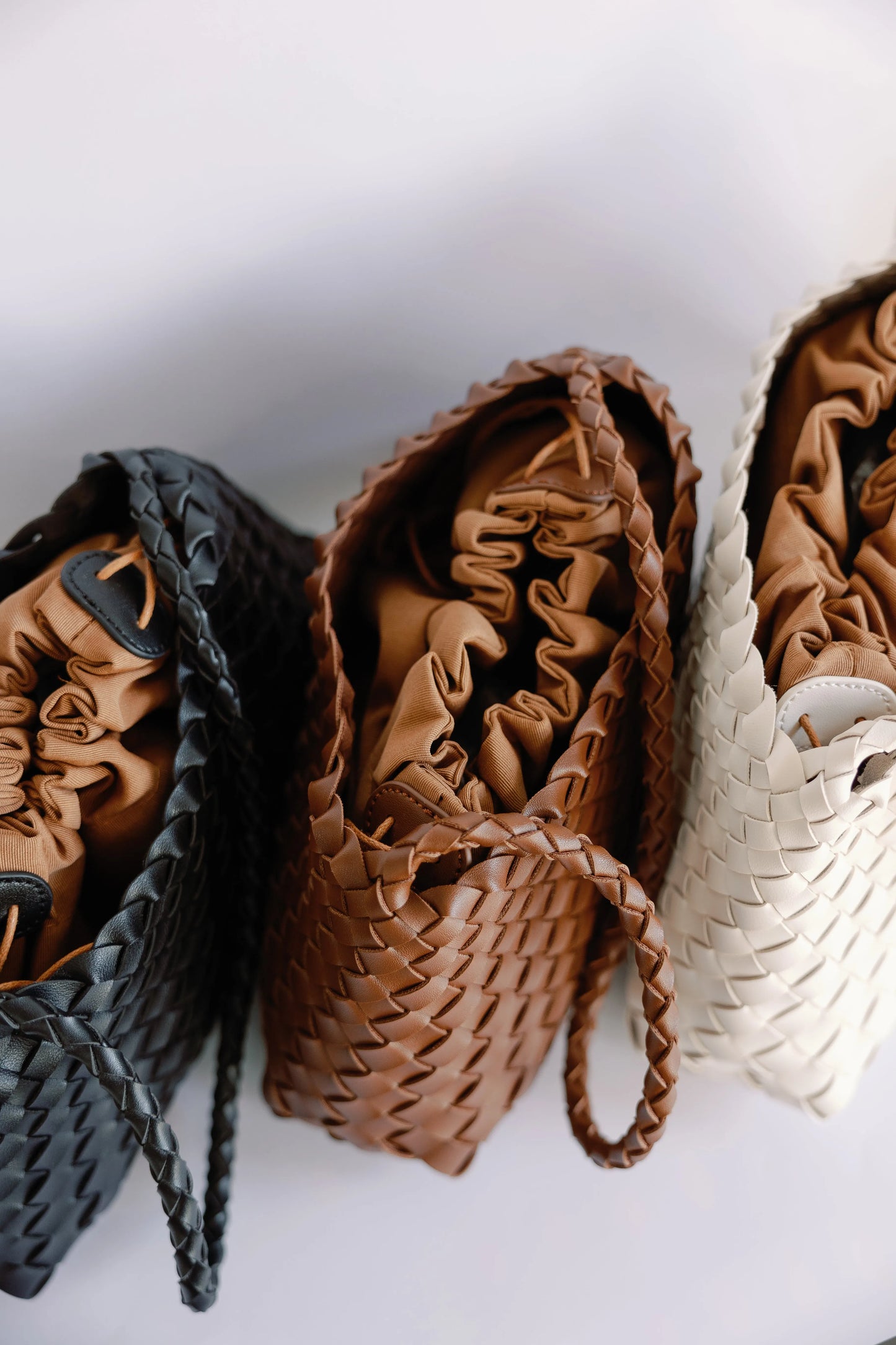 The Woven Leather Clutch - Mellow