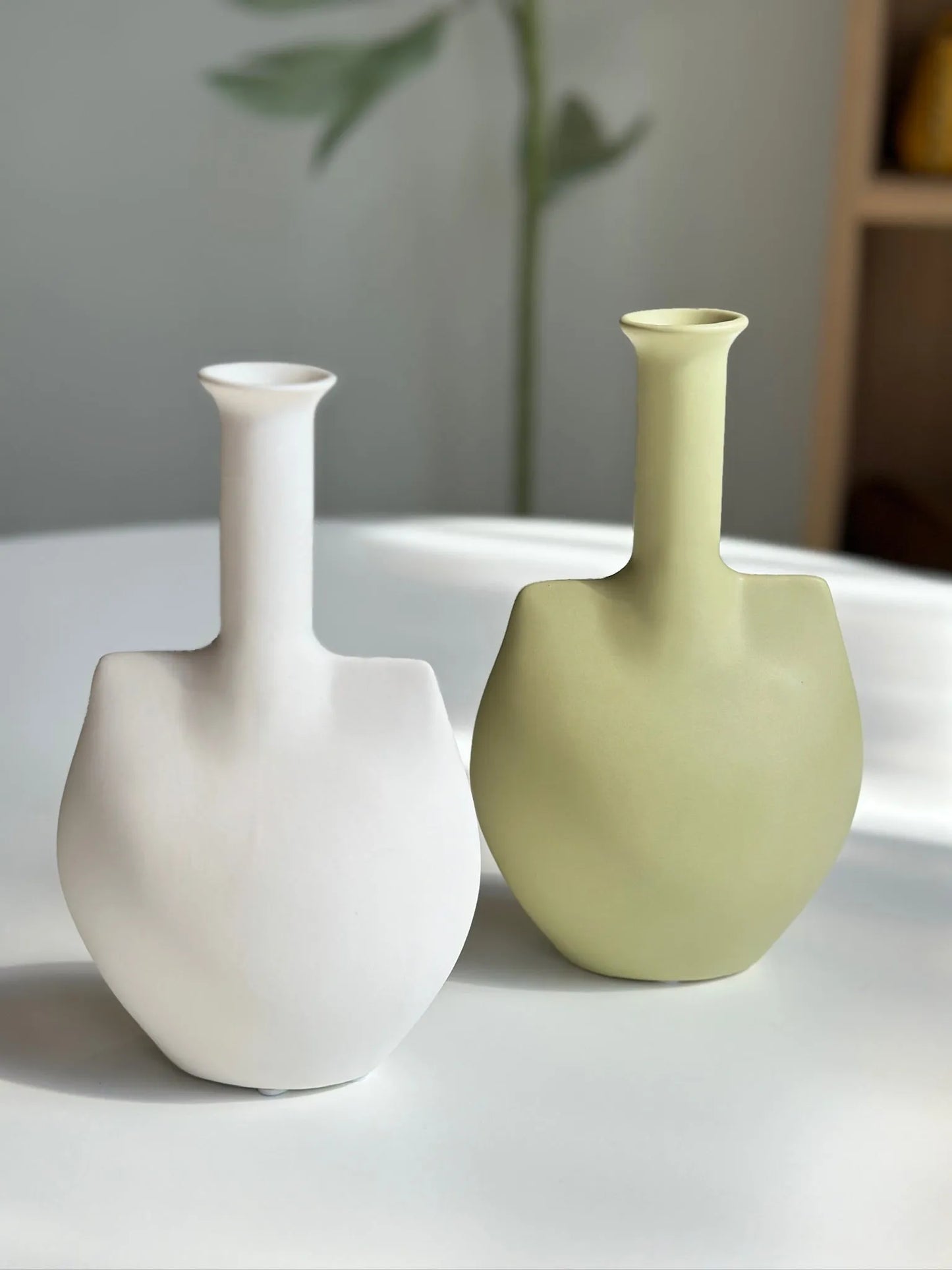 Trowel Vase - Mellow