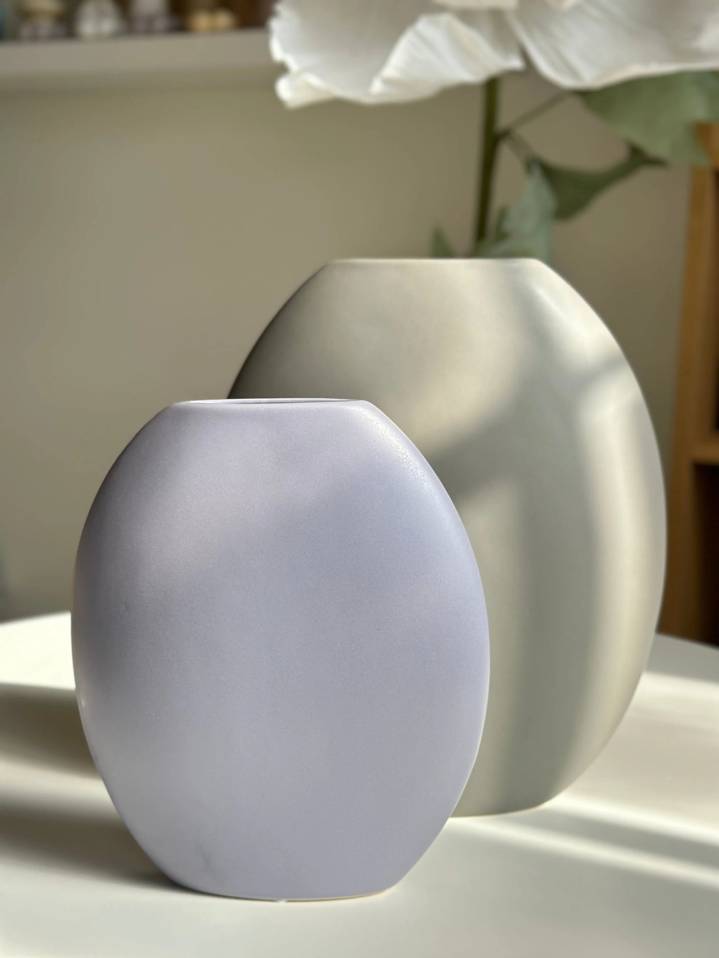 Pebble Vase - Mellow