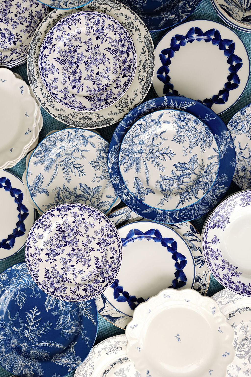 Blue Floral Plates | Chinoiserie, Indigo & Azure Patterns