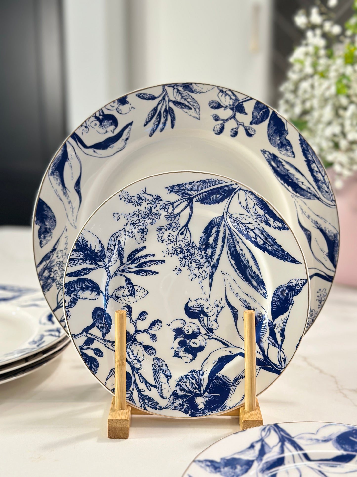 Tuscany Gilded Porcelain Dinnerware