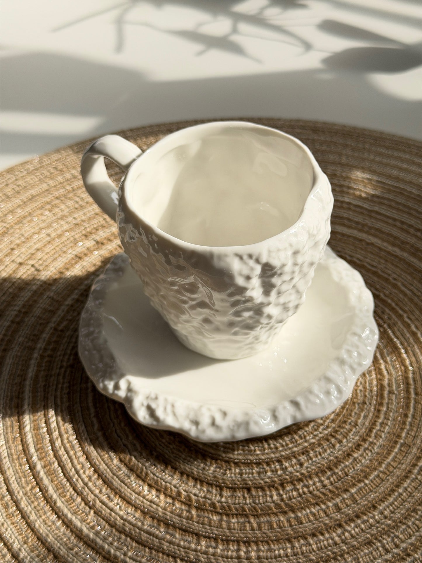 Amalfi Textured Rim Porcelain Dinnerware