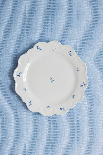 Scalloped Bluebell Dessert Plate