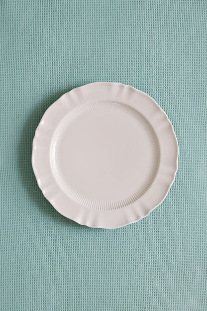 Provence Pleated Porcelain Dinner Plates, Set of 4