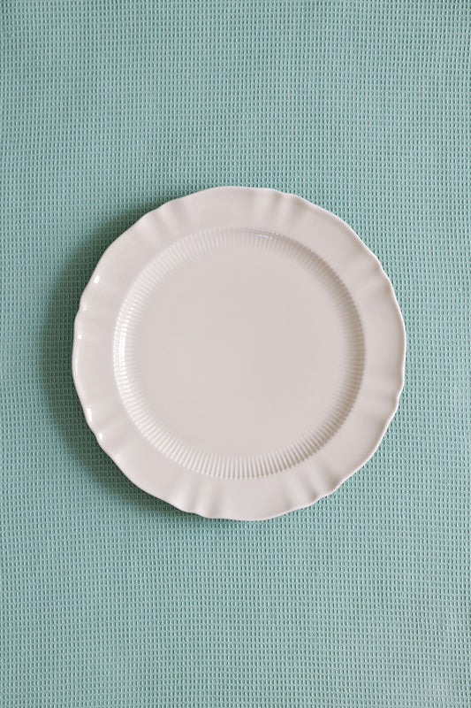 Provence Pleated Porcelain Dinner Plates, Set of 4