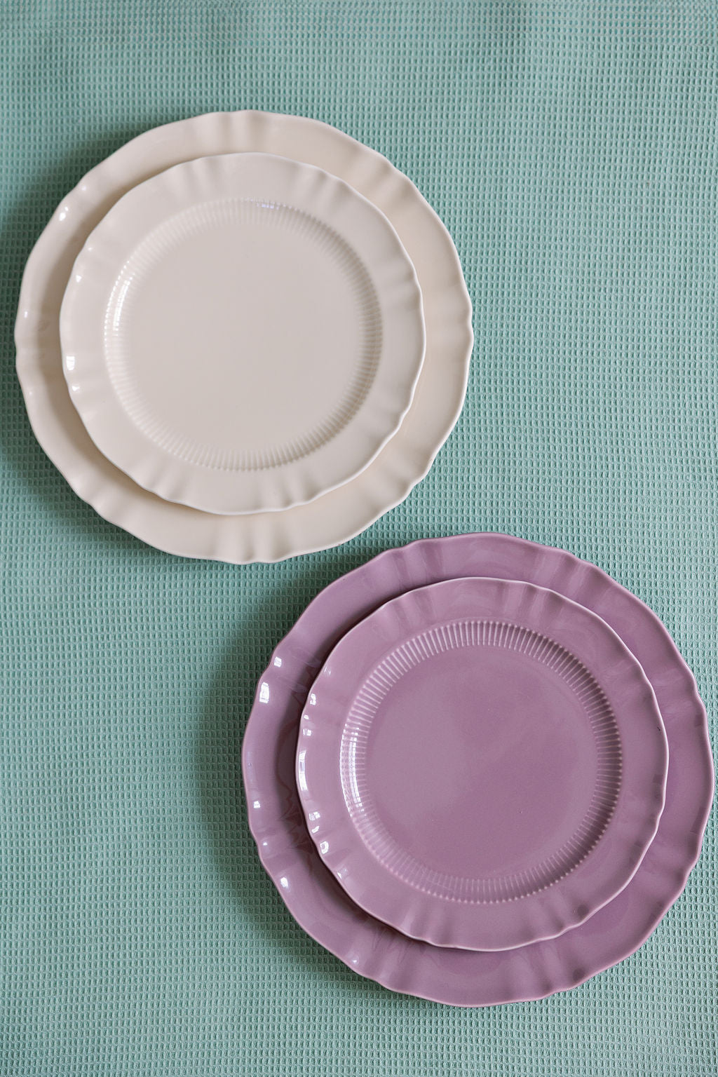 Provence Pleated Porcelain Dinner Plates, Set of 4