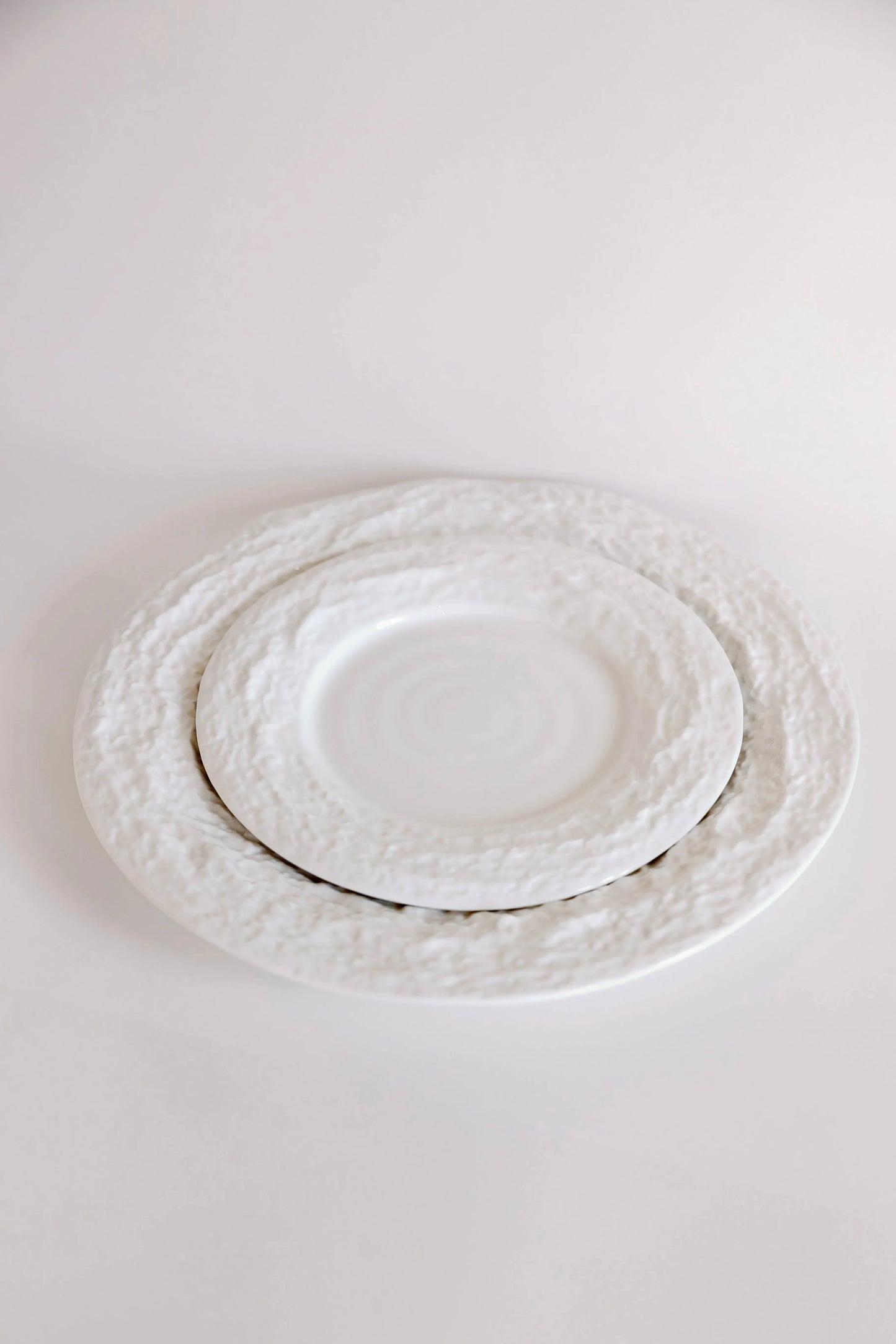 Snow Rim Plate - Mellow