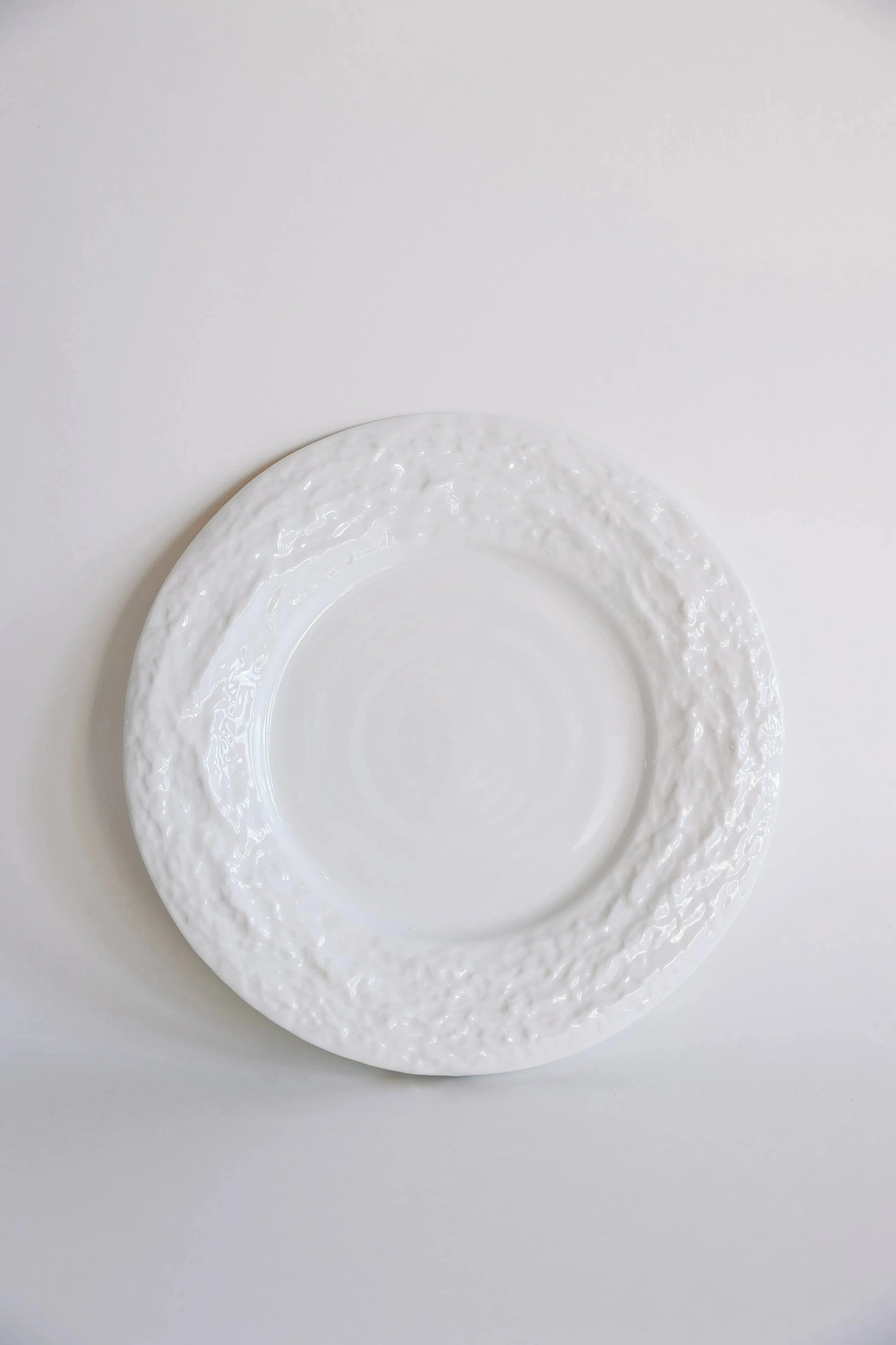 Snow Rim Plate - Mellow