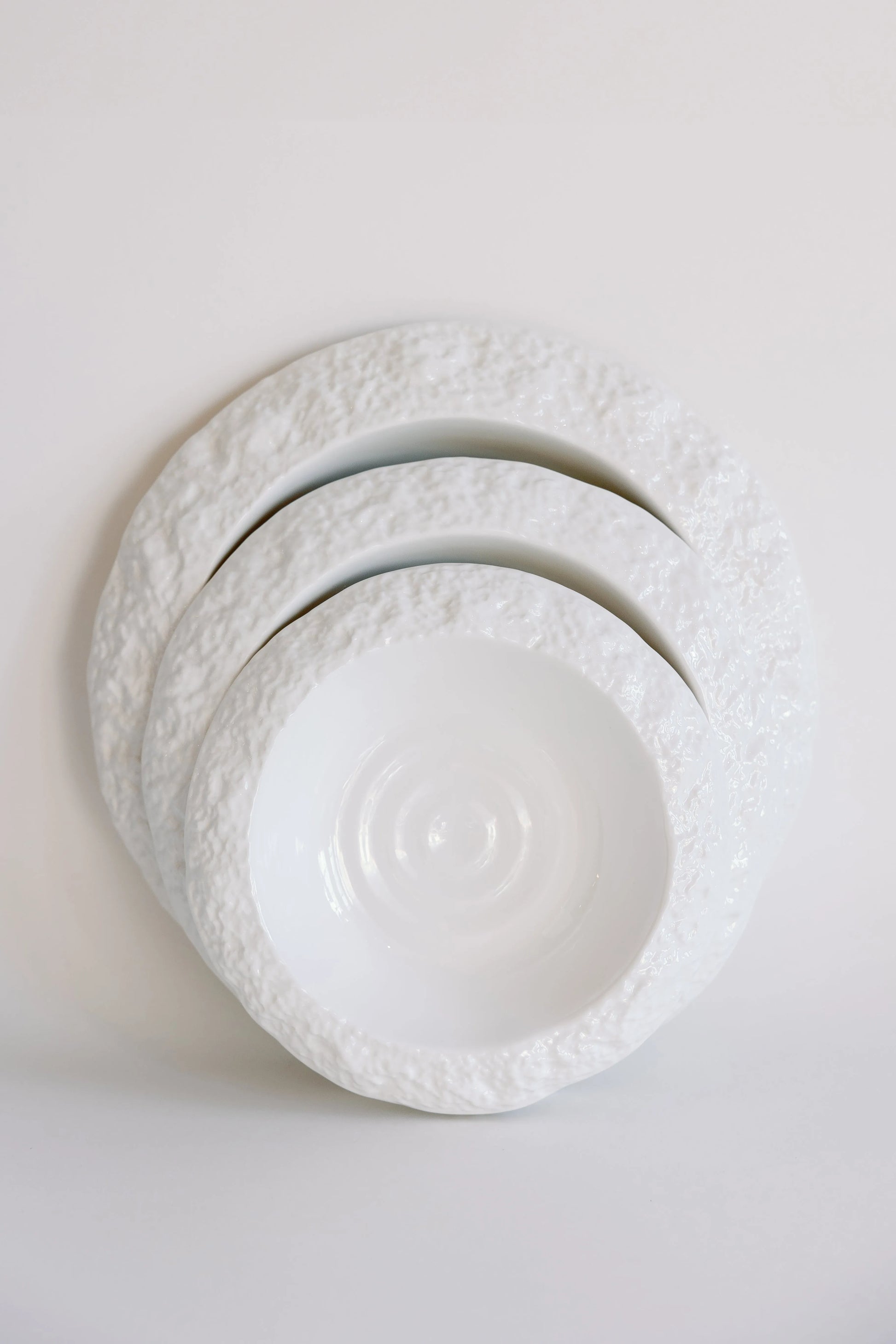 Frost Rim Plates - Mellow
