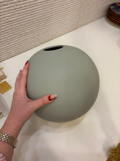 Orb Vase - Large