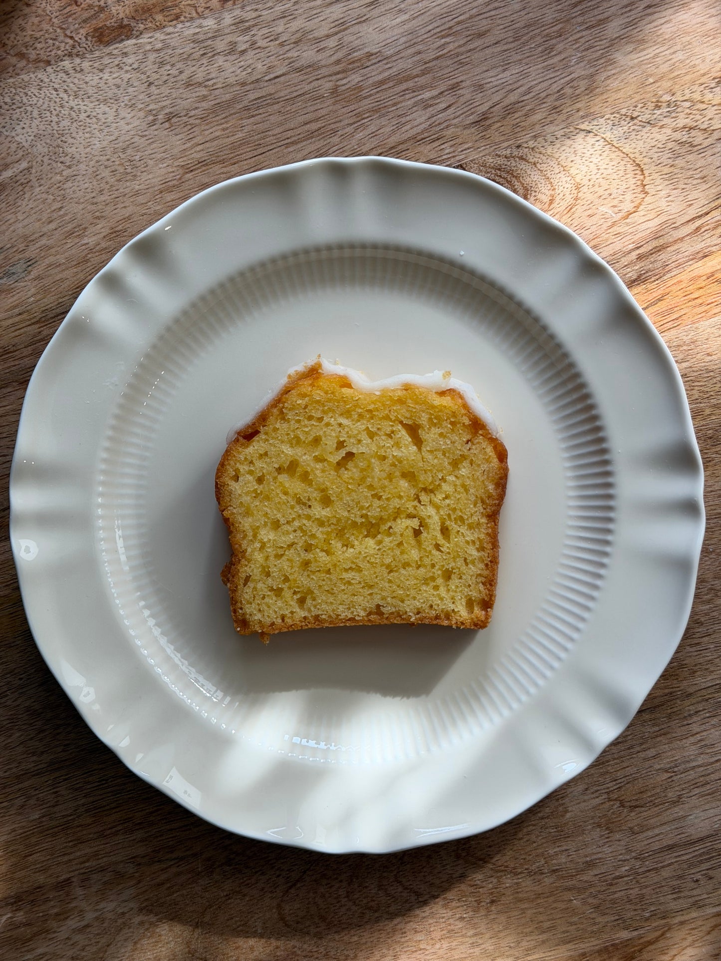 Provence Pleated Porcelain Dinnerware Set of 4