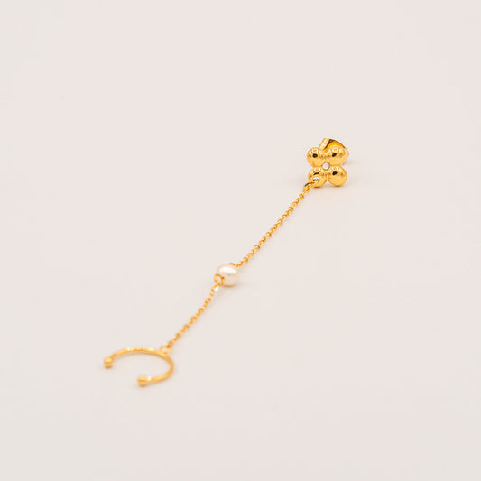 Lucky Pearl Chain Earring