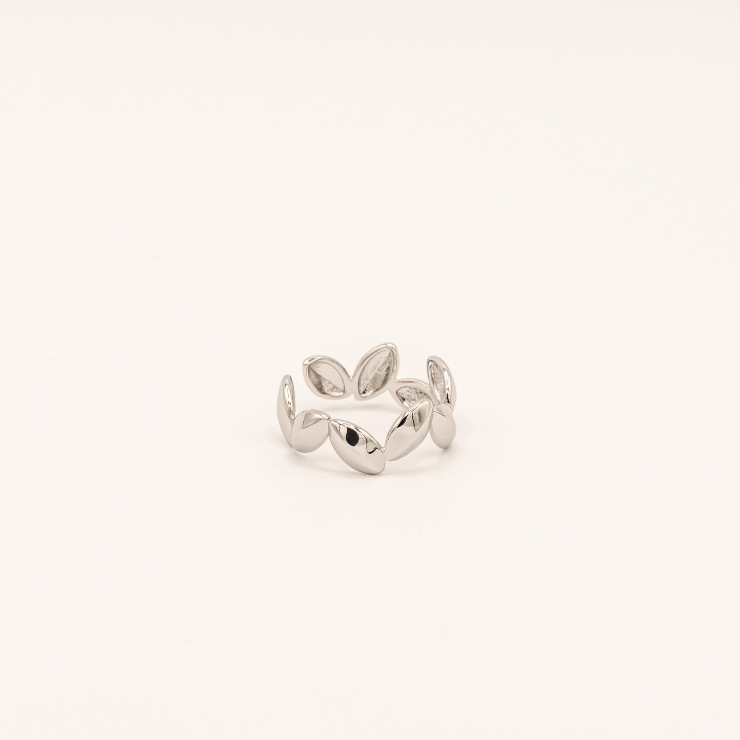 Sliver Leaf Ring