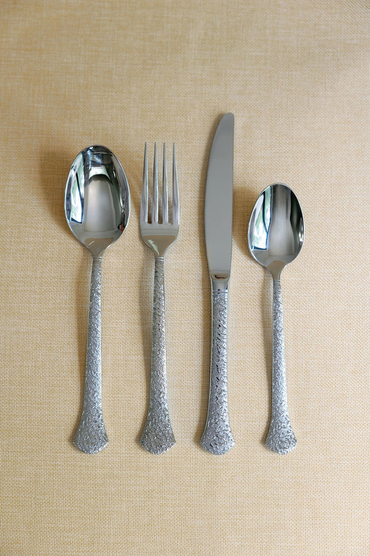 Hammered Stainless Steel Silverware 12 Piece Set